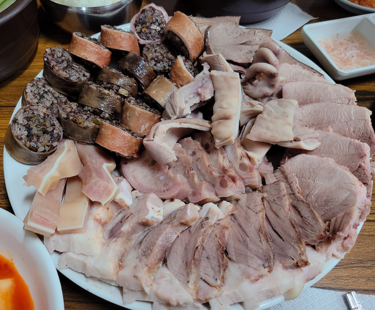  을지로 노포맛집 소주가 생각나는 대창순대 산수갑산