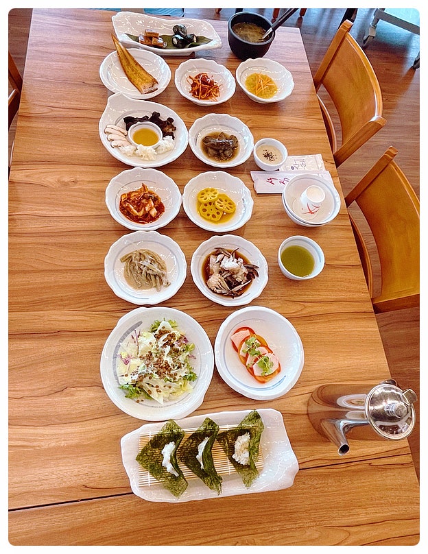 궁평항 맛집 석정 풍족했던 진수성찬의 매료되어버린 한끼!