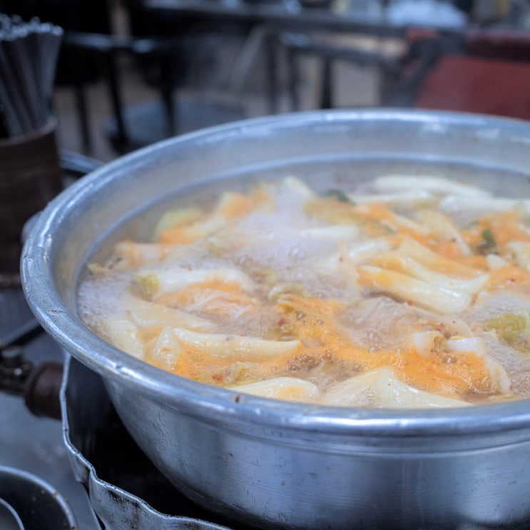  동대문 닭한마리 맛집 명동닭한마리 시조점