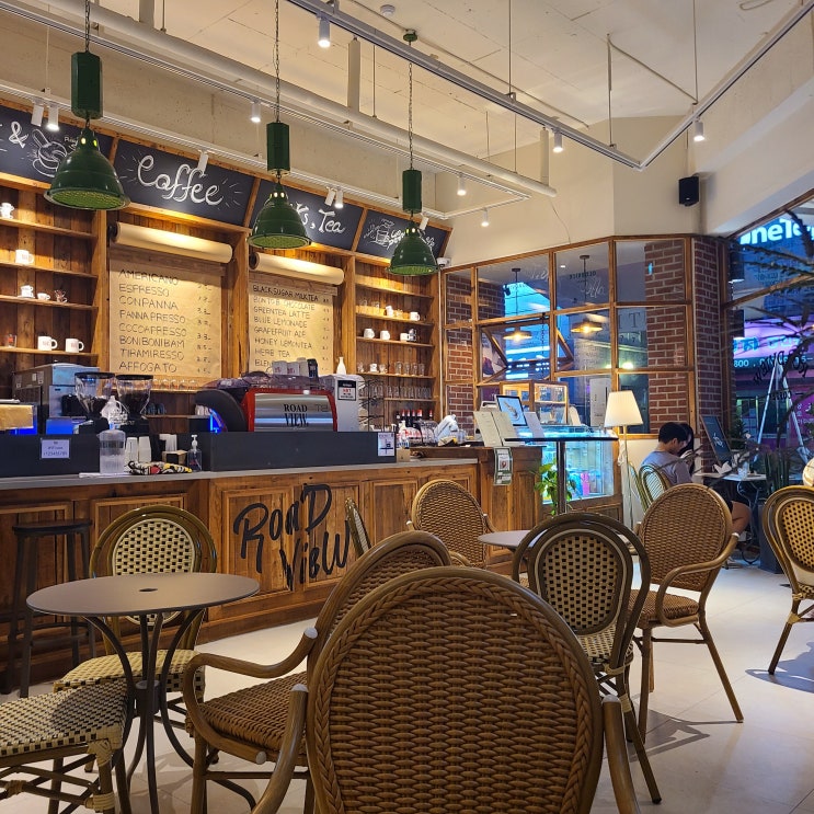  [전주 송천동 카페] "커피로드뷰" :: 유럽 감성, 살포시 즐기다 가기 좋은 동네 카페!