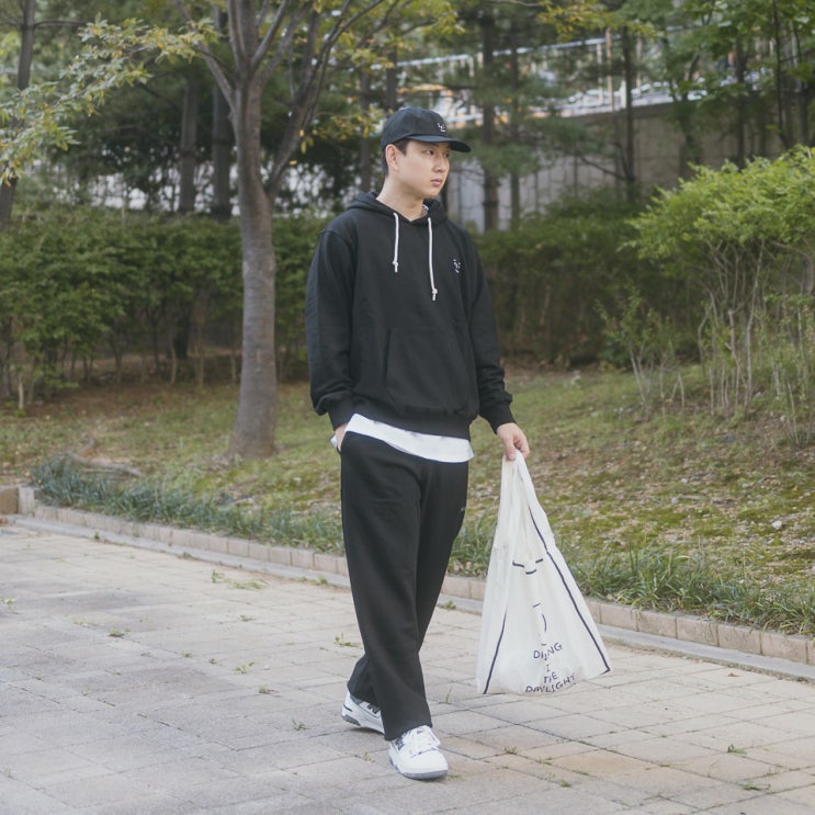  원마일웨어 브랜드 추천, LMR65 스웻셔츠 & 팬츠 오버핏 후드티 셋업 (볼캡과 에코백까지!)