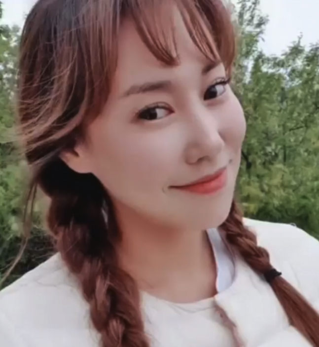  황은정 프로필 나이 몸매 배우 데뷔 작품 영화 드라마 리포터 활동