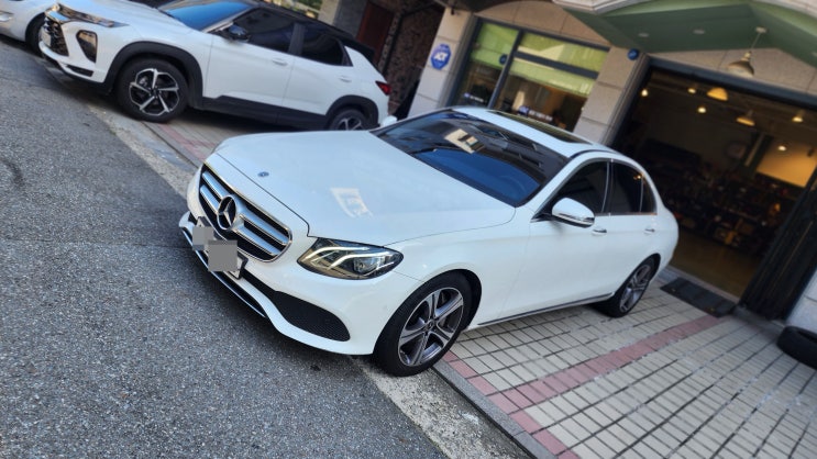  오산자동차유리 벤츠 E300 자동차 앞유리 금 교체 복원 버텍스 900 썬팅