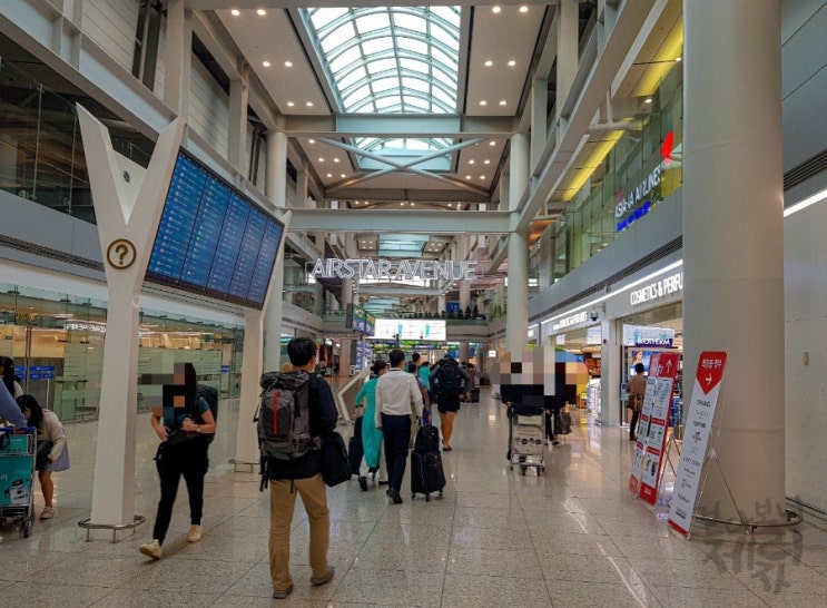  오랜만에 인천국제공항에서 출국. 지금은 마티나 라운지에서!
