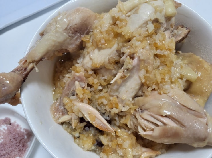  울품 누룽지백숙  / 진한 육수에 고소한 찹쌀 누룽지 냄비 조리도 가능