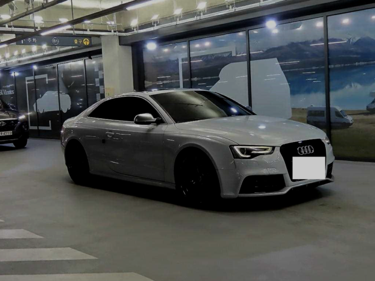  아우디 RS5 중고가격 기가 막혀요