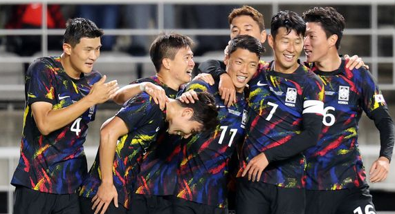 FIFA A매치 친선전 9월 27일 한국 카메룬 에콰도르 일본 베트남 인도 이란 세네갈 캐나다 우루과이 카타르 칠레