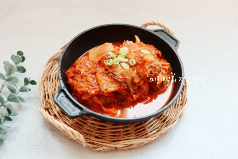 꽁치통조림김치찌개 만들기 꽁치통조림요리 꽁치 김치찌개 맛있게 끓이는법 : 네이버 블로그 꽁치통조림김치찌개 만들기 꽁치통조림요리 꽁치 김치찌개 맛있게 끓이는법 : 네이버 블로그