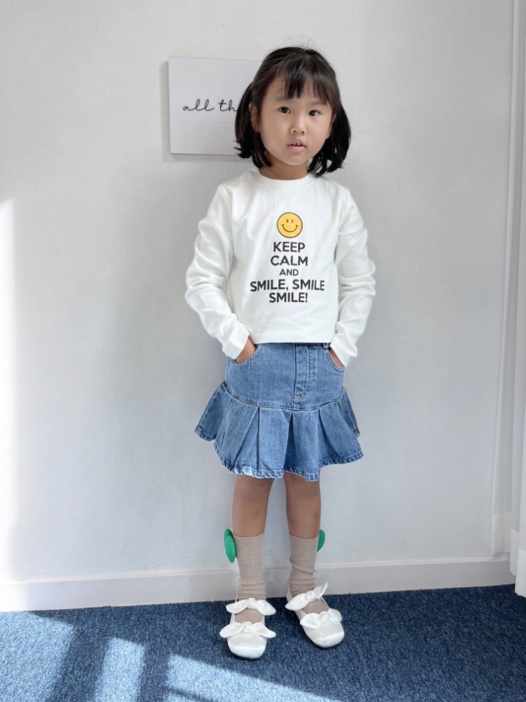  뮤즈 크롭 티셔츠 가을 신상 다양한 연출 코디 추천