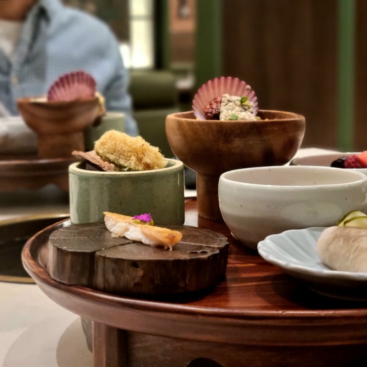  강남 소고기 서울로인 캐주얼한 퓨전 한식 코스 맛집