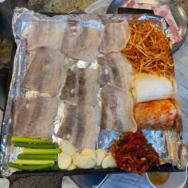  여의나루역 냉동삼겹살(냉삼) 맛집 잠수교집 여의도점!