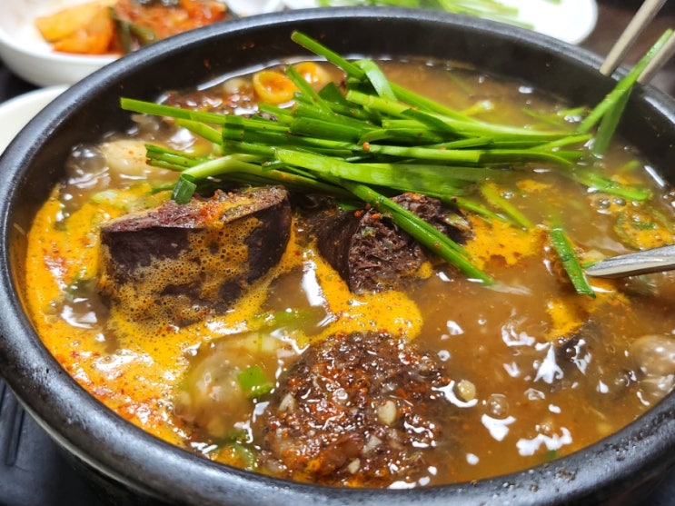 [전주 맛집] 조점례남문피순대 - 전주 남부시장 안에 있는 전주 순대맛집. 맛있는 순대와 얼큰한 국물이 맛있습니다.