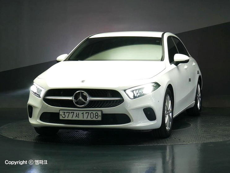  벤츠 A220 중고차 가지고싶어요