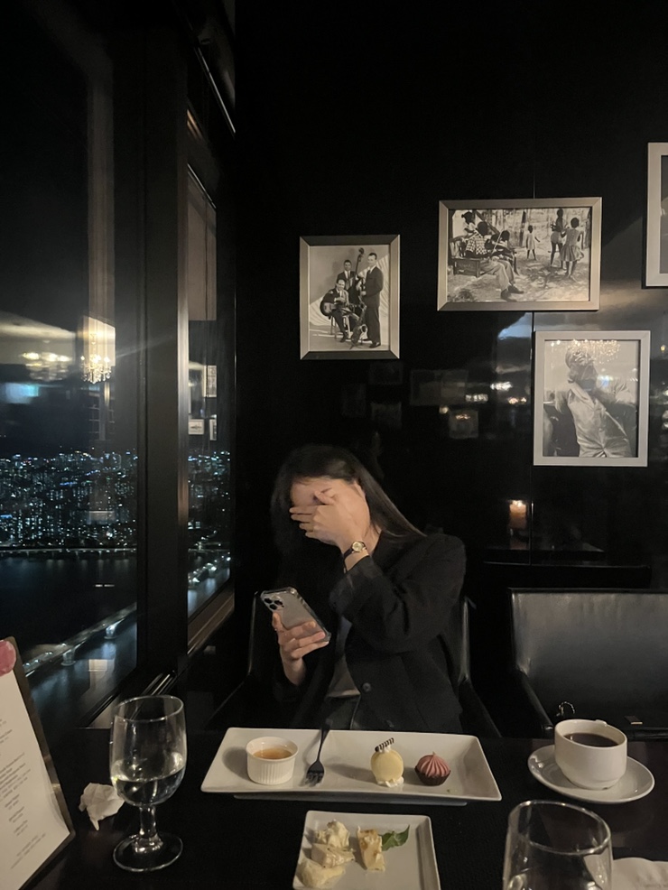  여의도 63빌딩 워킹온더클라우드 야경 맛집! 루나 디너 즐기기