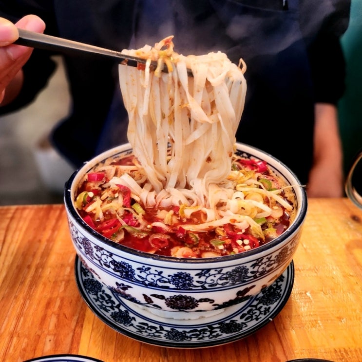  강남역 줄서는식당 땀땀 맛있었던 곱창 쌀국수