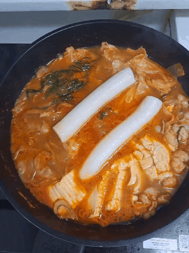 집에서도 간편하게 일본식 곱창전골 모츠나베밀키트로 한 끼 해결 집에서도 간편하게 일본식 곱창전골 모츠나베밀키트로 한 끼 해결