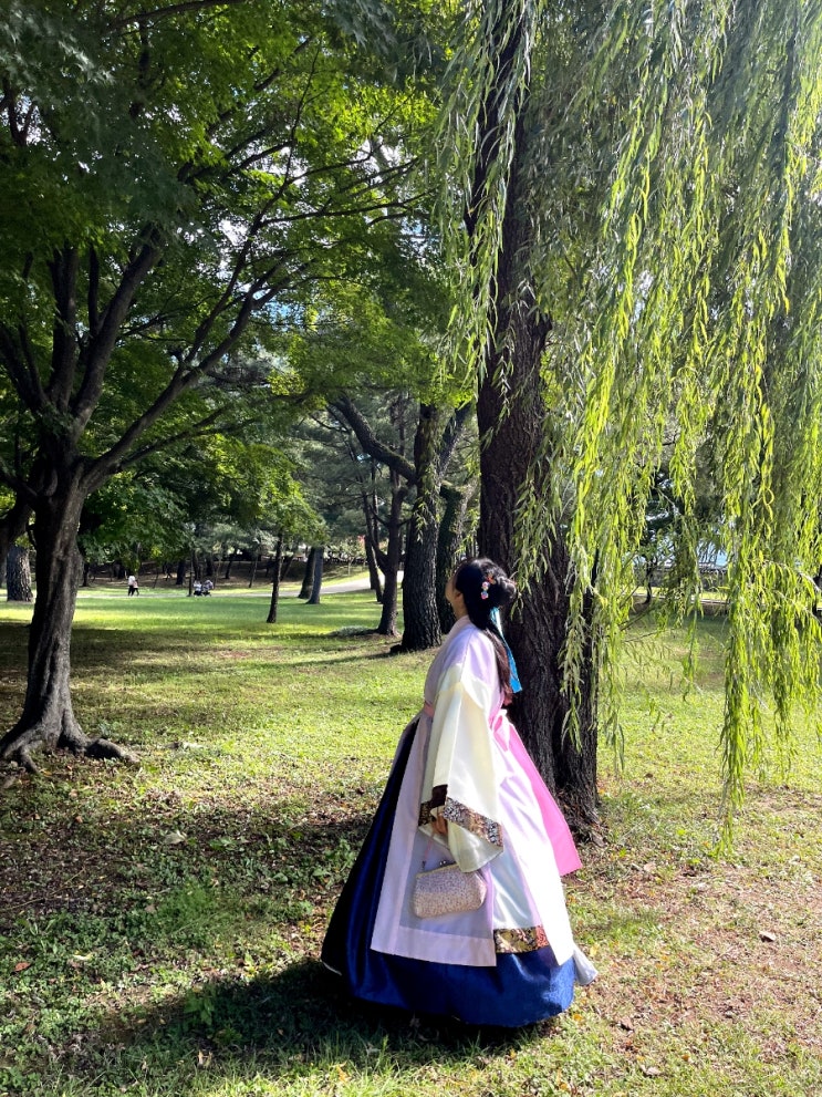  [경주여행]신라국 공주놀이 한 가을 경주(포석로소갈비찜/돌담길한복/오황남/황남옥수수/경주어보/스컹크웍스/교리김밥/경주샌드/대릉원/첨성대/안압지/동궁과월지/월정교)