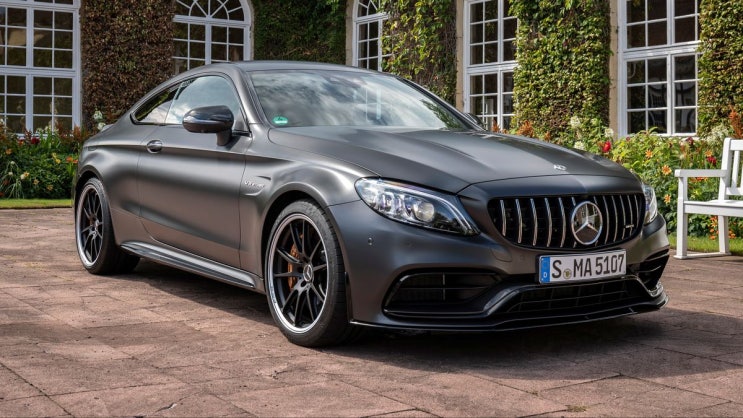  4기통 엔진 메르세데스 벤츠 AMG C63 출시 2023 하반기 생산 시작