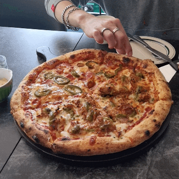  홍대 피자가 맛있는 경의선책거리 홍대입구역 술집 : 홍대 셔우드