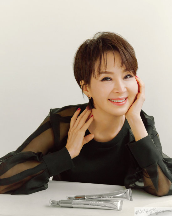 유난희 나이 쇼호스트 남편 직업 의사 강인남 결혼 자녀 가족 고향 연봉 유난희 나이 쇼호스트 남편 직업 의사 강인남 결혼 자녀 가족 고향 연봉