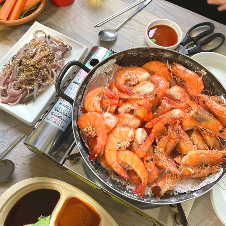 광주 말바우시장 가성비 좋은 '득량만횟집' 대하구이&전어회 광주 말바우시장 가성비 좋은 '득량만횟집' 대하구이&전어회