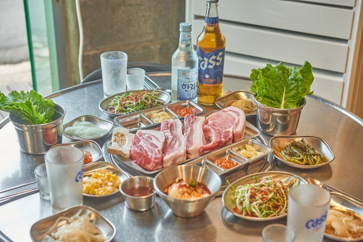  제주 성산일출봉 맛집 명품 흑돼지 맛보고 섭지코지로까지 들러본 후기
