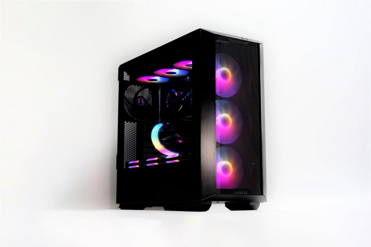  요즘 가장 핫한 케이스, LIAN LI LANCOOL 3 RGB Black