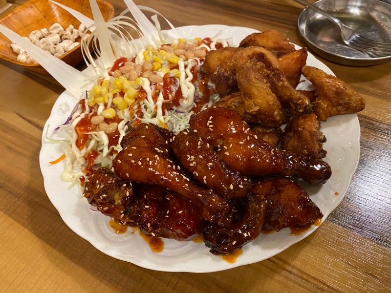 충무로 노포 브라운호프 옛날치킨 먹으러 : 네이버 블로그