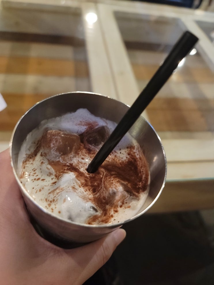 문래 라크라센타 크림모카로 힐링 완료