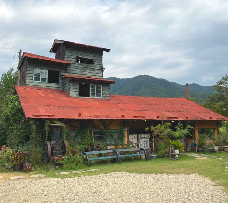  전주 색장정미소 카페 레트로 감성 물씬