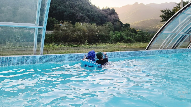 경기도 글램핑 추천 온수 수영장 감성 글램핑 파크