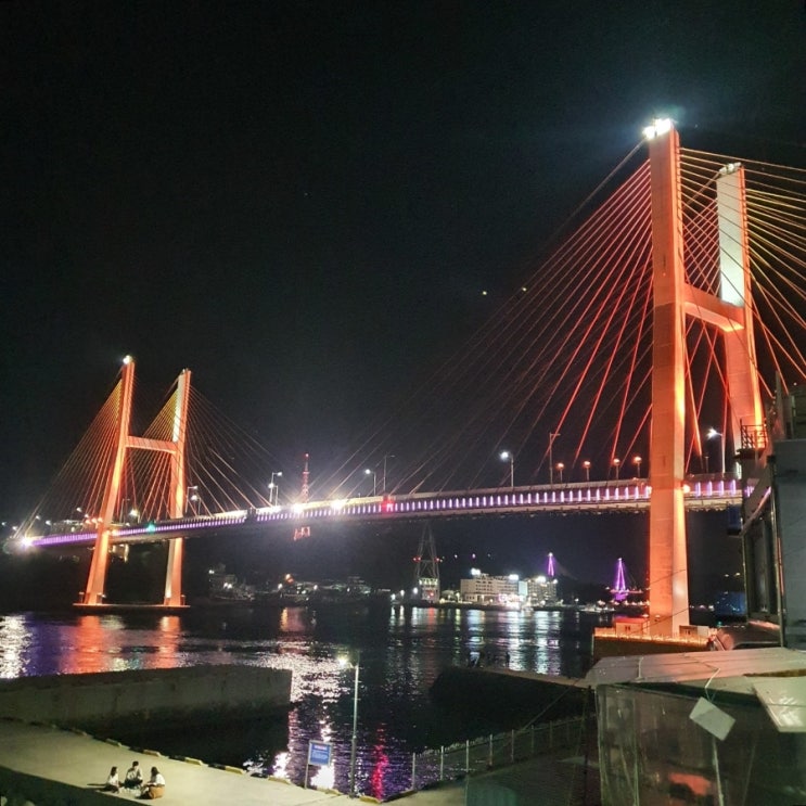  바다김밥 저녁에는 오래 대기 안 해도 먹을수있음 + 여수밤바다