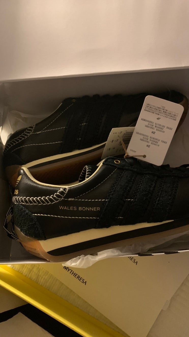  아디다스x웨일즈보너 컨트리 블랙 [ Adidas x Wales Bonner Contry core Black 220 리뷰 ]