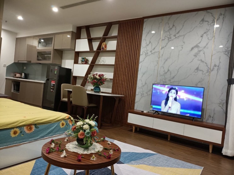  [ 하노이 아파트 임대] 빈홈 웨스트 포인트 스튜디오-풀옵션- 이쁜 집 - 고층- 1400만동 - 0968650193