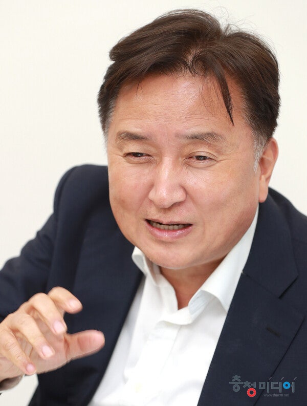  김영환 지사, 중소기업 대상 충북 세일즈 나서다