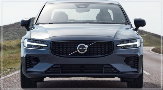  2023 볼보 XC60 정보 제원 포토 모의견적 색상