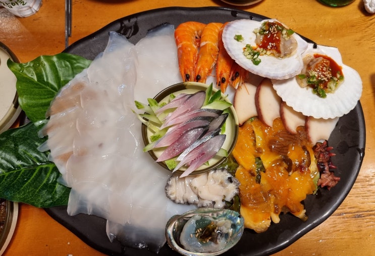 금정역 먹자골목내 가성비 좋은 오징어회 맛집 : 오징어 나라