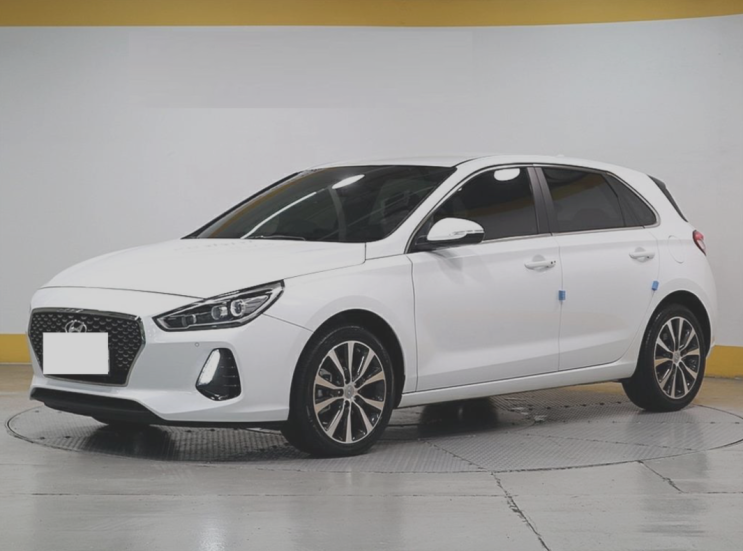  i30 PD 중고가격 넉넉한 적재공간