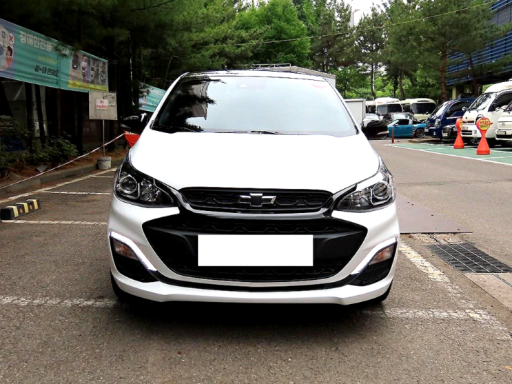  쉐보레 더뉴스파크 중고차 높은 완성도