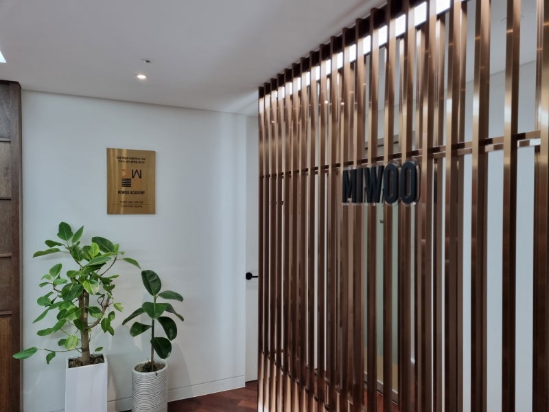 강남눈썹문신 엠보기법과 페더링기법 강남눈썹문신 엠보기법과 페더링기법