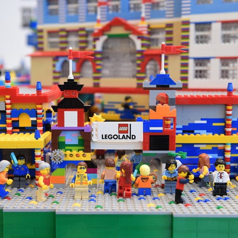 레고 블록으로 쌓은 마을, 핼러윈 맞은 레고랜드 : 네이버 블로그