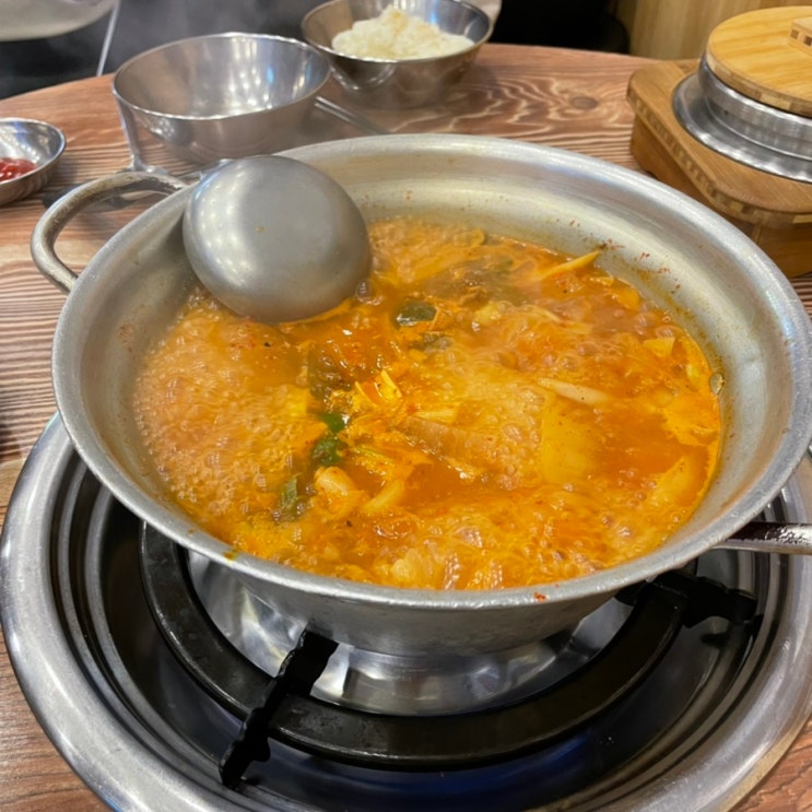 [상암] 김치도가 : 점심 11시 20분 웨이팅 바로 시작되는 김찌 맛집