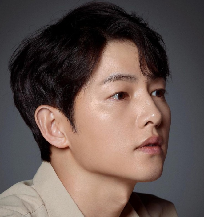  탑급 남자 연예인 3인의 피부 비법은 바로
