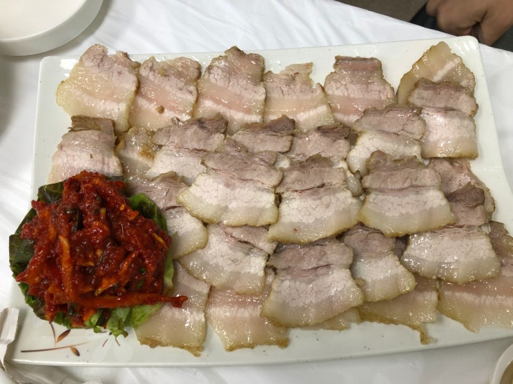  방림메밀막국수 분점 - 고소한 막국수와 야들야들 수육 대관령맛집