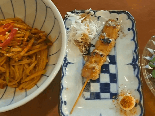 부천맛집 대림국수 부천점에서 일품진로와 함께 비빔면과 고기 경단 대창 꼬치까지 즐기기(위치, 메뉴, 후기) 부천맛집 대림국수 부천점에서 일품진로와 함께 비빔면과 고기 경단 대창 꼬치까지 즐기기(위치, 메뉴, 후기)