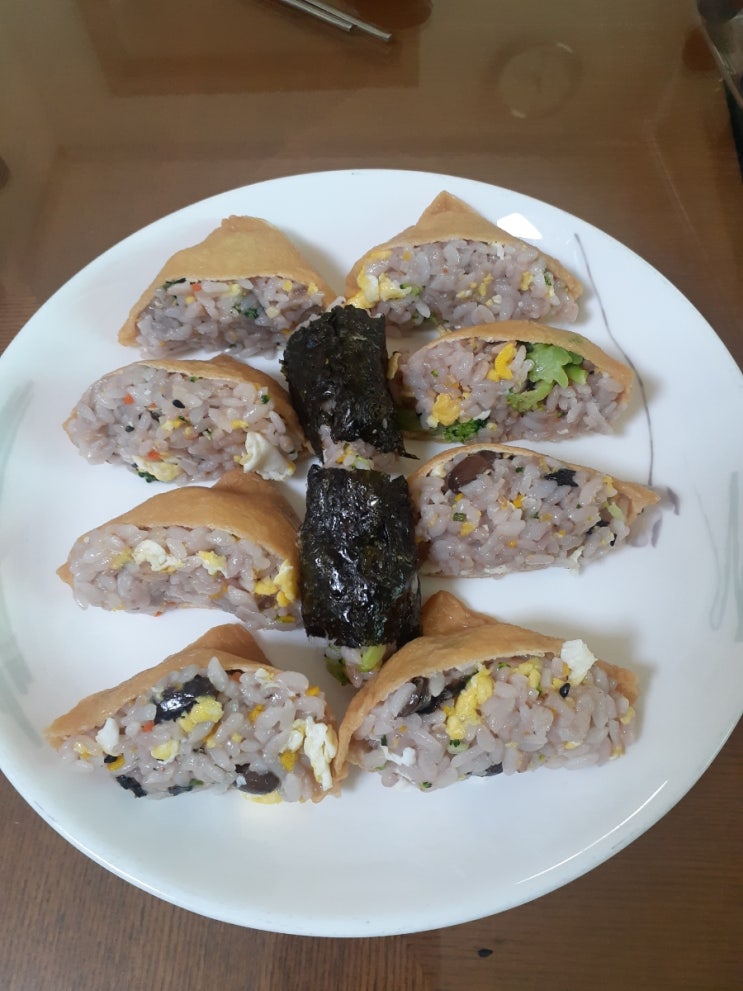  유부초밥과 도넛