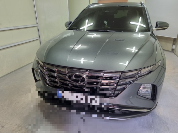  차 찌그러짐 복원 투싼 nx4 문짝은 부산 판금도색  단계별로 수리