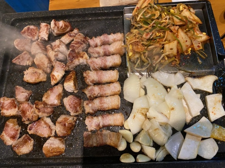 영등포역 삼겹살 맛집 고기 구워주는 고기집 마굿간생고기 추천해요