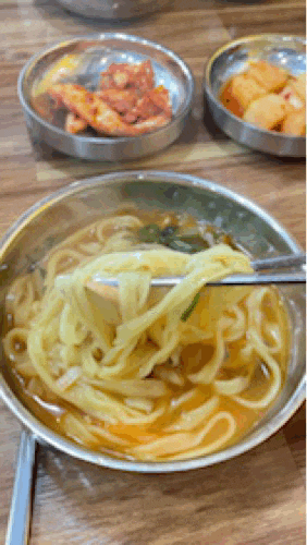  팔공산 뜨끈한 칼국수는 여기! 면만드는사람들 팔공산점 다녀옴