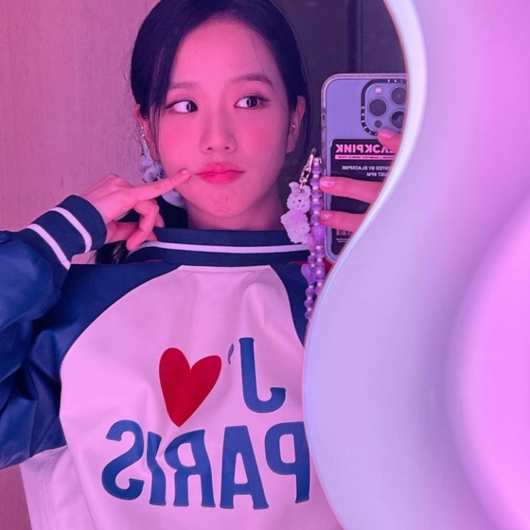 블랙핑크 지수, 2022년 새해 인사 "항상 고맙고 사랑합니다" 블랙핑크 지수, 2022년 새해 인사 "항상 고맙고 사랑합니다"